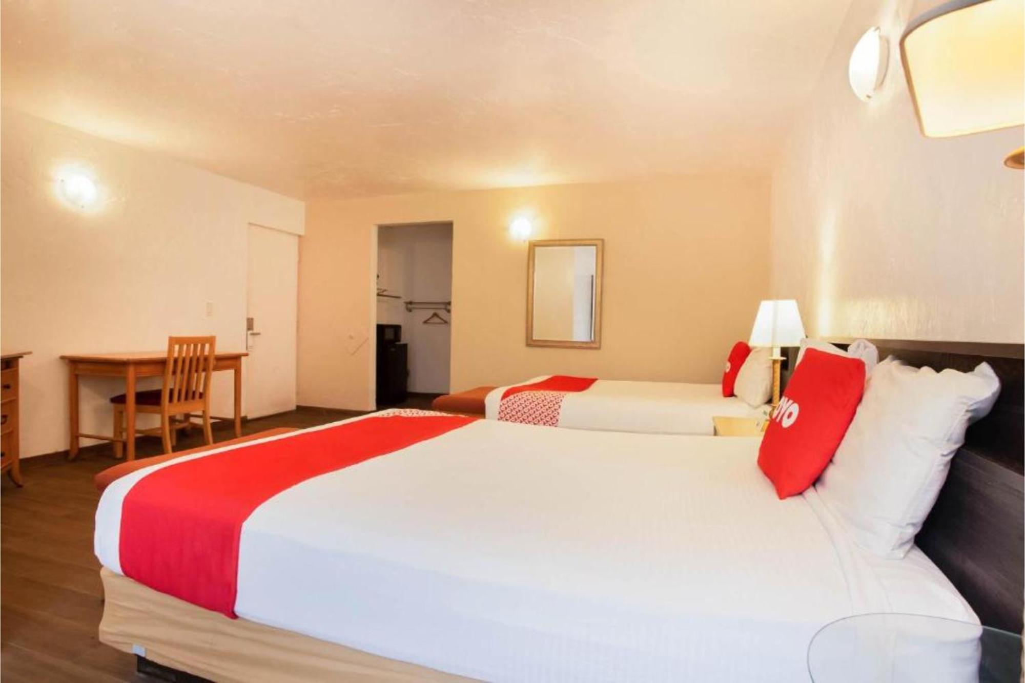 Oyo Waterfront Hotel- Cape Coral Fort Myers, Fl Exteriör bild